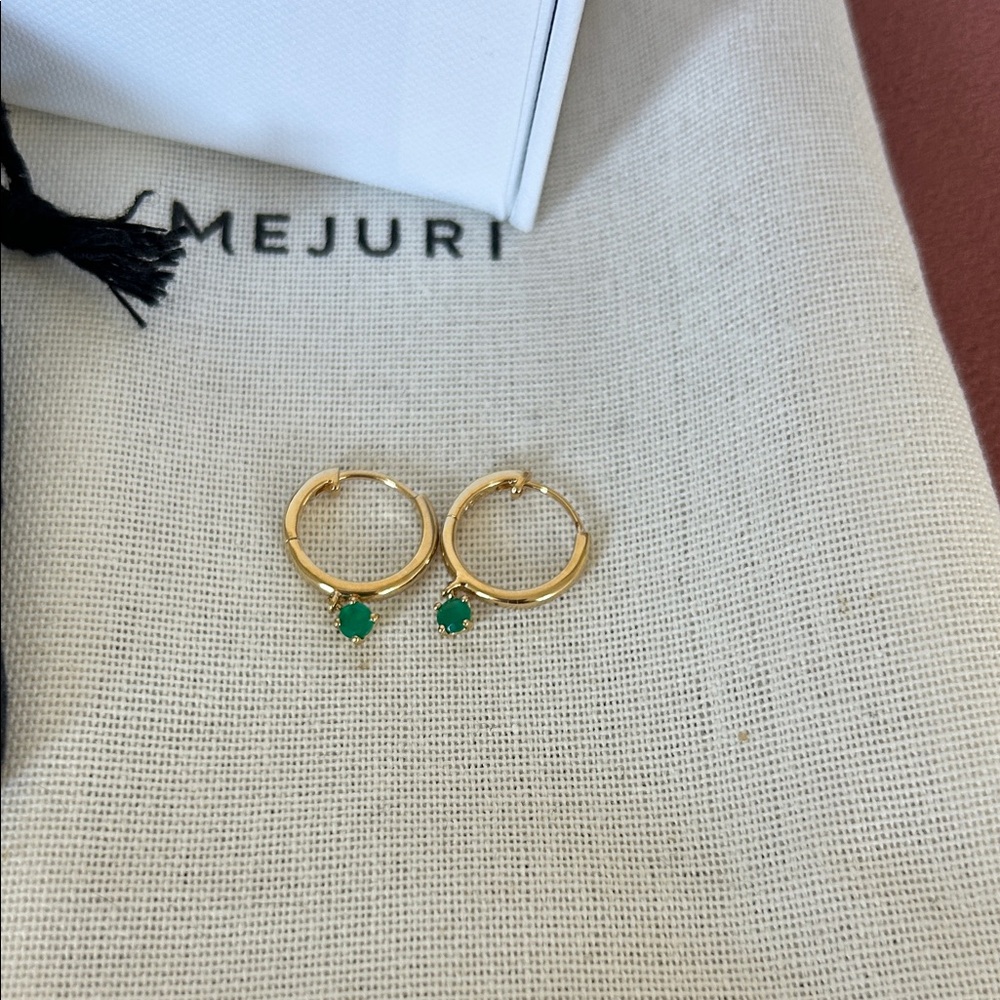 NWT Mejuri Round Green Agate Gem Hoops Gold Vermeil